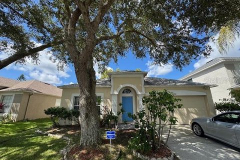 Casa en venta en Wesley Chapel, Florida, 3 dormitorios, 142.14 m2 № 1919442 - foto 1
