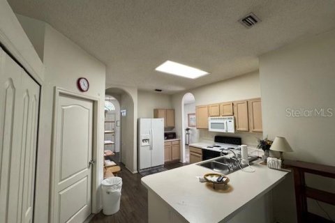 Casa en venta en Wesley Chapel, Florida, 3 dormitorios, 142.14 m2 № 1919442 - foto 6