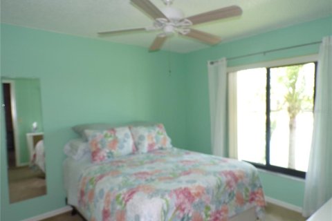 Condo in Punta Gorda, Florida, 2 bedrooms № 2210634 - photo 10