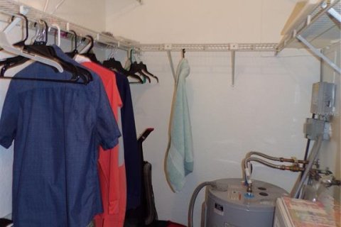 Condo in Punta Gorda, Florida, 2 bedrooms № 2210634 - photo 30