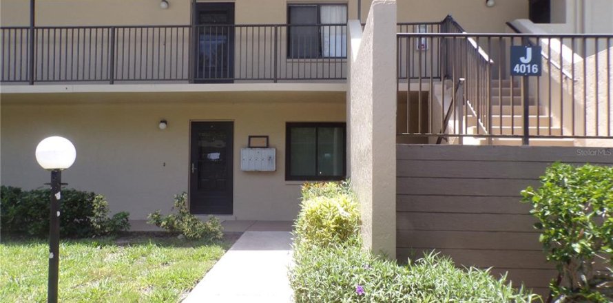 Condo in Punta Gorda, Florida, 2 bedrooms № 2210634