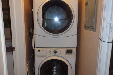 Condo in Punta Gorda, Florida, 2 bedrooms № 2210634 - photo 29