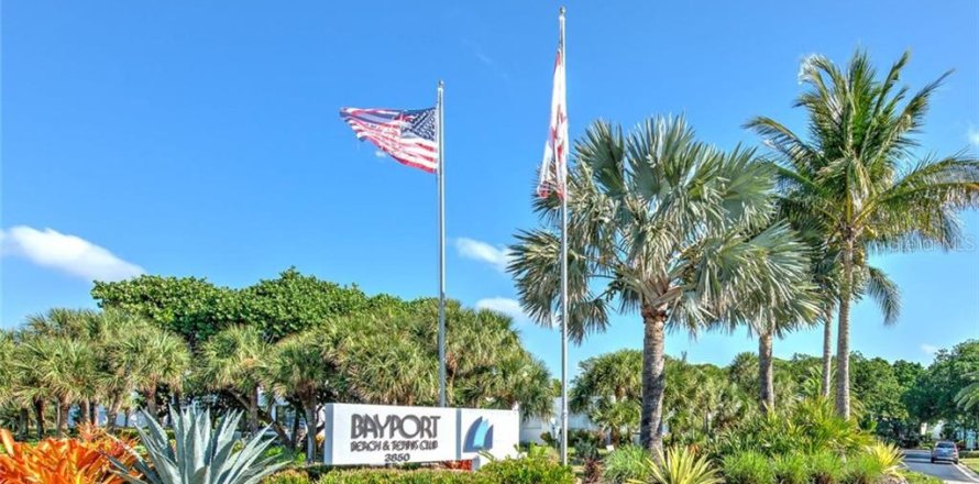Condominio en Longboat Key, Florida, 2 dormitorios № 946704