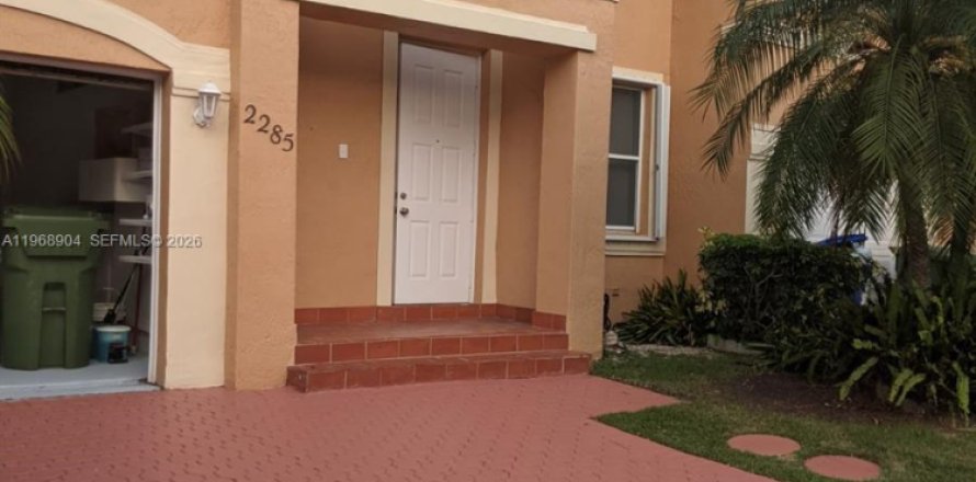 Villa ou maison à Pembroke Pines, Floride 3 chambres, 142.7 m2 № 2029882