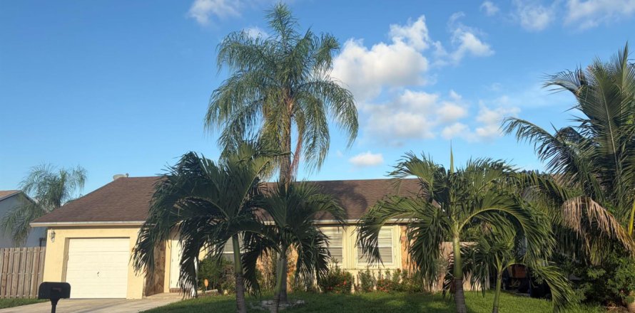 Villa ou maison à North Lauderdale, Floride 3 chambres, 135.17 m2 № 2353785