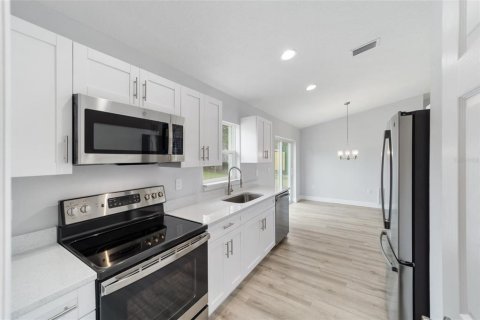 Villa ou maison à vendre à Dunnellon, Floride: 3 chambres, 104.7 m2 № 1788319 - photo 16