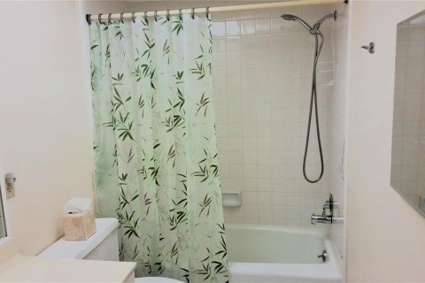 Condominio en venta en Bradenton, Florida, 2 dormitorios, 122.07 m2 № 1717481 - foto 26