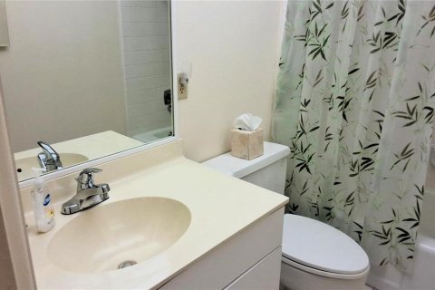 Condominio en venta en Bradenton, Florida, 2 dormitorios, 122.07 m2 № 1717481 - foto 27