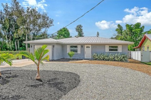 Villa ou maison à Sarasota, Floride 2 chambres, 133.04 m2 № 2408870