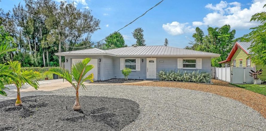 Villa ou maison à Sarasota, Floride 2 chambres, 133.04 m2 № 2408870