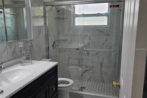 Villa ou maison à louer à Port Richey, Floride: 3 chambres, 130.9 m2 № 2410353 - photo 3