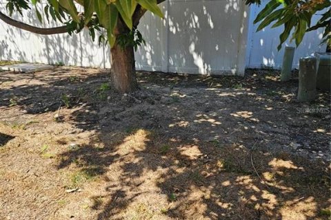 Villa ou maison à louer à Port Richey, Floride: 3 chambres, 130.9 m2 № 2410353 - photo 2