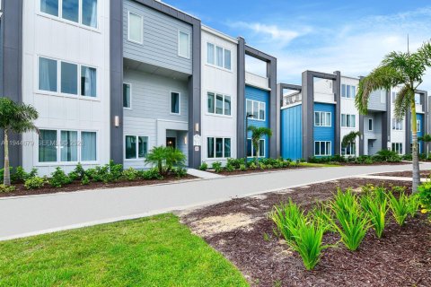 Купить кондоминиум в Киссимми, Флорида 3 спальни, № 2060117 - фото 25