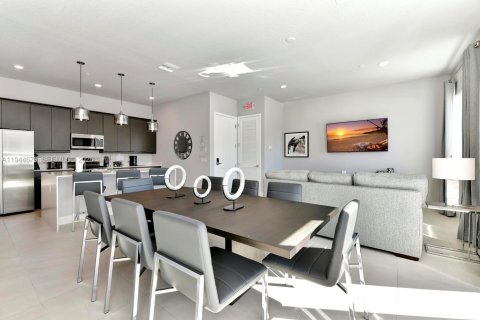 Купить кондоминиум в Киссимми, Флорида 3 спальни, № 2060117 - фото 10