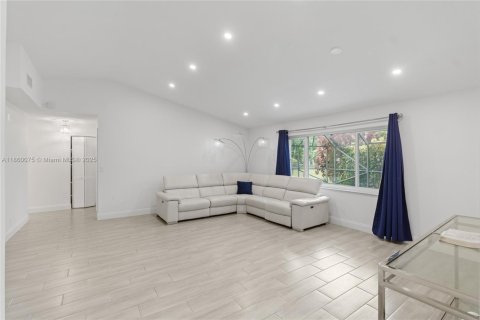 Casa en venta en Sunrise, Florida, 3 dormitorios, 154.5 m2 № 1886562 - foto 24