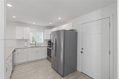 Casa en venta en Sunrise, Florida, 3 dormitorios, 154.5 m2 № 1886562 - foto 26