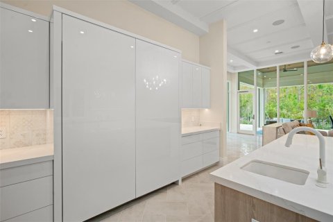 Casa en venta en Orlando, Florida, 5 dormitorios, 638.42 m2 № 1916814 - foto 29