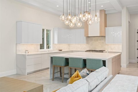 Casa en venta en Orlando, Florida, 5 dormitorios, 638.42 m2 № 1916814 - foto 24