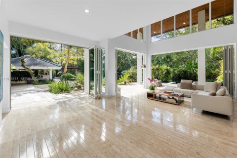 Купить виллу или дом в Корал-Гейблс, Флорида 6 спален, 615.2м2, № 2040683 - фото 11