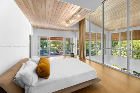 Купить виллу или дом в Корал-Гейблс, Флорида 6 спален, 615.2м2, № 2040683 - фото 19