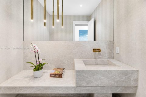 Купить виллу или дом в Корал-Гейблс, Флорида 6 спален, 615.2м2, № 2040683 - фото 15