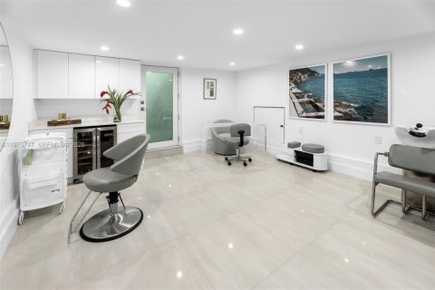 Купить виллу или дом в Корал-Гейблс, Флорида 6 спален, 615.2м2, № 2040683 - фото 26