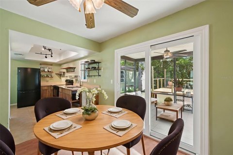 Casa en venta en Sarasota, Florida, 2 dormitorios, 117.06 m2 № 1803271 - foto 4