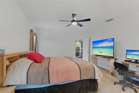 Villa ou maison à vendre à Cape Coral, Floride: 3 chambres, 162.3 m2 № 2239063 - photo 16