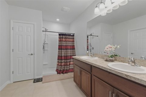 Villa ou maison à vendre à Cape Coral, Floride: 3 chambres, 162.3 m2 № 2239063 - photo 17