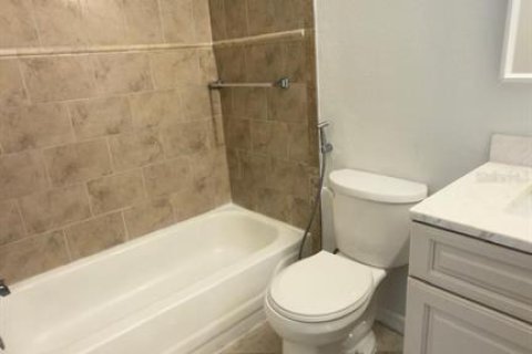 Appartement à louer à Orlando, Floride: 2 chambres, 92.53 m2 № 2414962 - photo 9