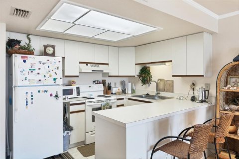Condo in Port Charlotte, Florida, 1 bedroom  № 1651839 - photo 10
