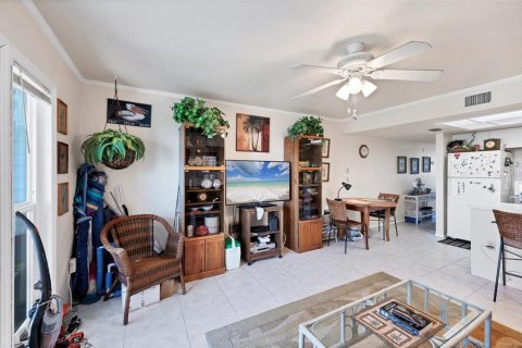 Condominio en venta en Port Charlotte, Florida, 1 dormitorio, 57.23 m2 № 1651839 - foto 6