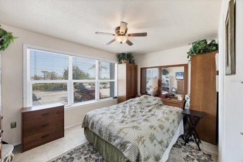 Condominio en venta en Port Charlotte, Florida, 1 dormitorio, 57.23 m2 № 1651839 - foto 16