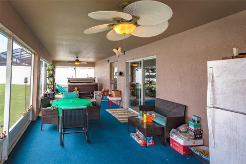 Villa ou maison à vendre à Davenport, Floride: 3 chambres, 171.31 m2 № 2131998 - photo 18