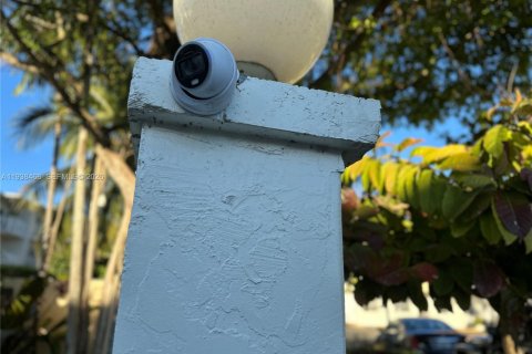 Condo in North Miami, Florida, 1 bedroom № 1997452 - photo 23