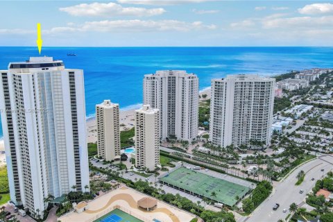 Купить кондоминиум в Ривьера-Бич, Флорида 2 спальни, № 1957943 - фото 6