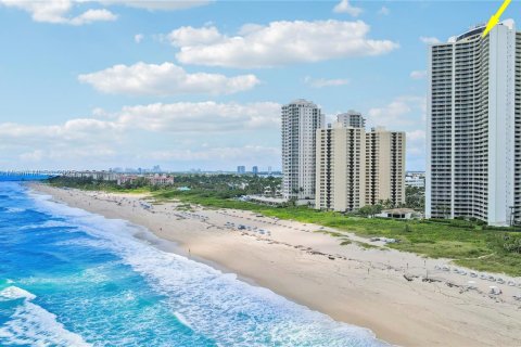 Купить кондоминиум в Ривьера-Бич, Флорида 2 спальни, № 1957943 - фото 5