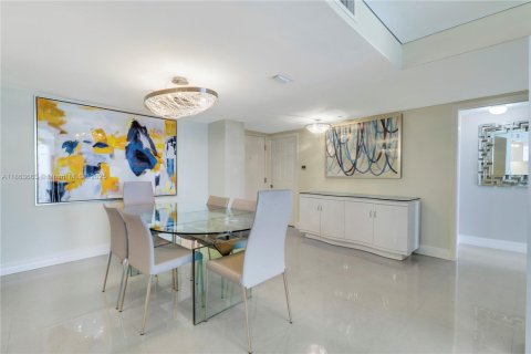 Купить кондоминиум в Ривьера-Бич, Флорида 2 спальни, № 1957943 - фото 13