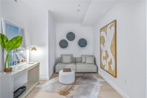 Condo in Bay Harbor Islands, Florida, 3 bedrooms  № 2153047 - photo 14
