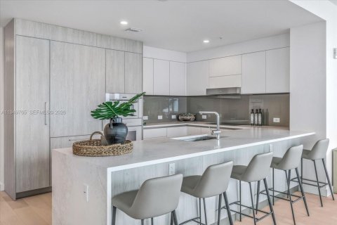 Condo in Bay Harbor Islands, Florida, 3 bedrooms  № 2153047 - photo 8