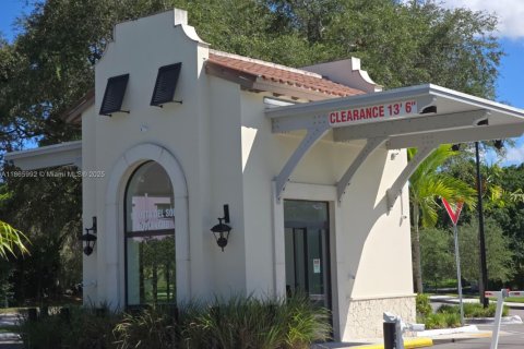Touwnhouse à louer à Doral, Floride: 3 chambres, 159.05 m2 № 1924765 - photo 24