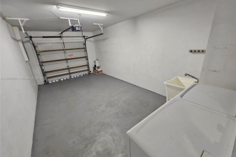 Touwnhouse à louer à Doral, Floride: 3 chambres, 159.05 m2 № 1924765 - photo 22