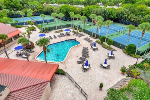 Touwnhouse à louer à Doral, Floride: 3 chambres, 159.05 m2 № 1924765 - photo 28
