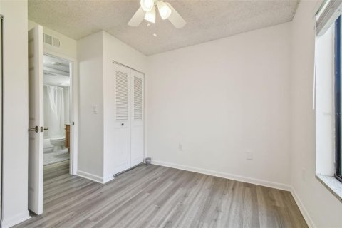 Copropriété à vendre à Tarpon Springs, Floride: 2 chambres, 96.71 m2 № 1535452 - photo 27