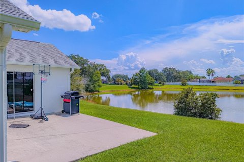 House in Kissimmee, Florida 3 bedrooms, 118.36 sq.m. № 2222305 - photo 3