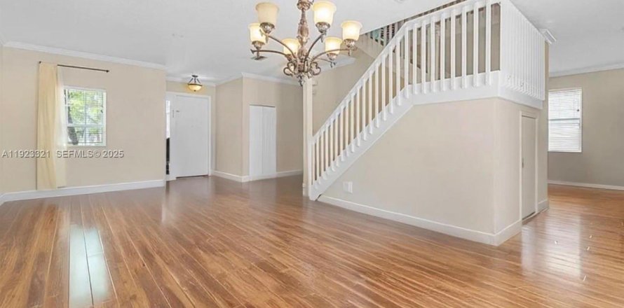 Villa ou maison à Royal Palm Beach, Floride 4 chambres, 204.76 m2 № 1976951