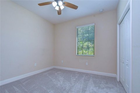 House in Brandon, Florida 4 bedrooms, 177.72 sq.m. № 2308878 - photo 18