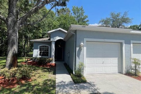 House in Hudson, Florida 2 bedrooms, 103.77 sq.m. № 2267360 - photo 2