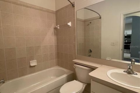 House in Hudson, Florida 2 bedrooms, 103.77 sq.m. № 2267360 - photo 5