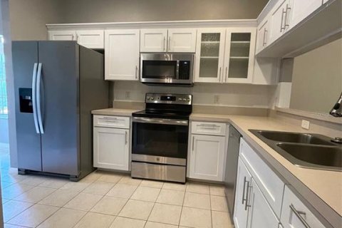 House in Hudson, Florida 2 bedrooms, 103.77 sq.m. № 2267360 - photo 4